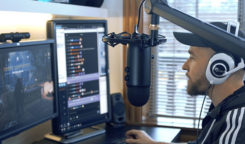 Blue Microphones Yeticaster Pro Streaming Bundle Kit - 988
