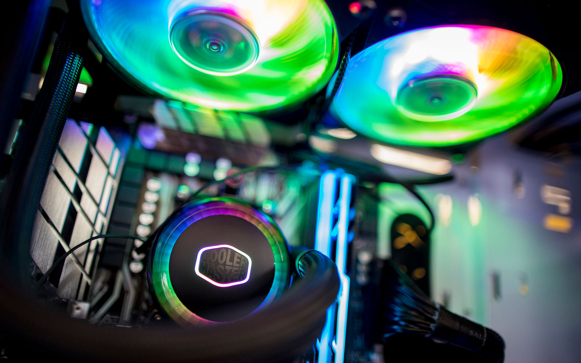 Cooler Master MasterLiquid ML360R Addressable RGB CPU Cooler