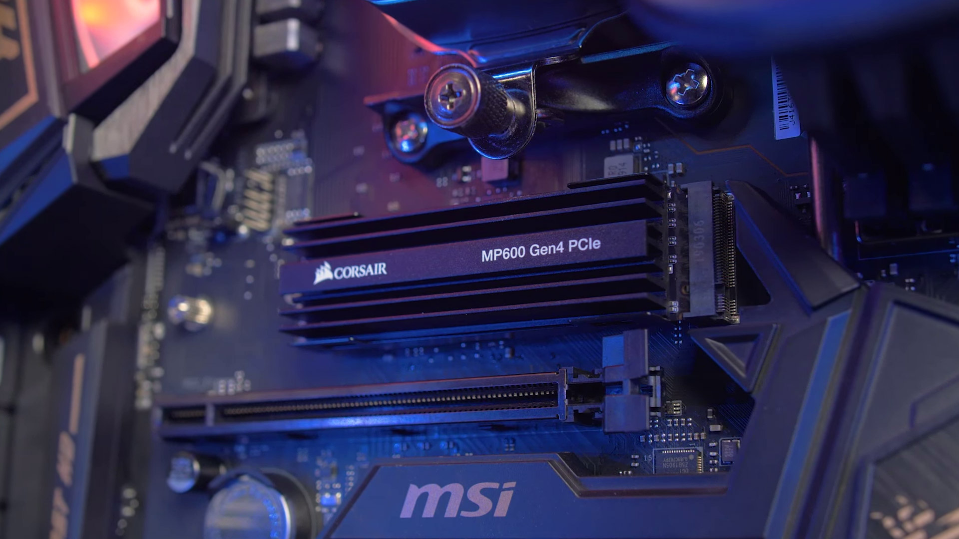 Corsair MP600 PRO LPX PCIe Gen4 NVMe M.2 SSD - 1TB (White) | PLE