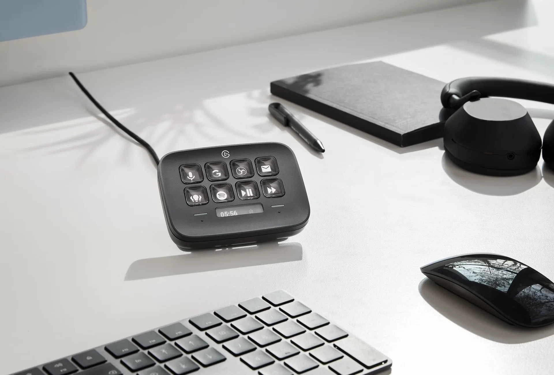Elgato Stream Deck Neo - Black [10GBJ9911]