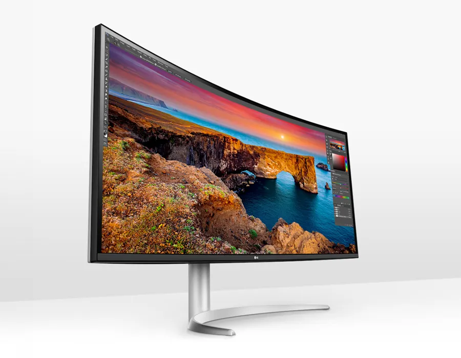 LG 5k2k ウルトラワイドモニター 40WP95C LG 40WP95C: 39.7'' Curved UltraWide™ 5K2K Nano IPS Display