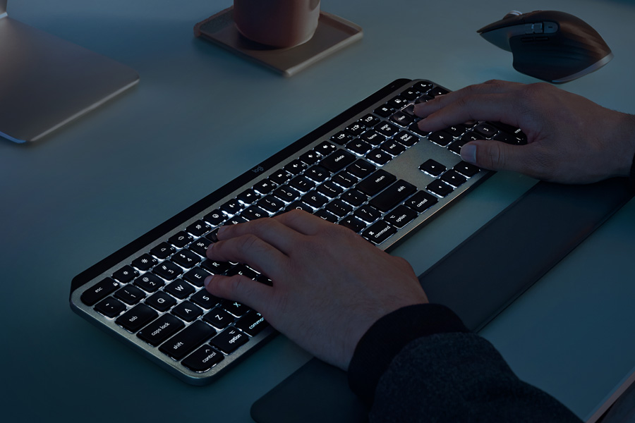 マーシーズ Logitech MX Keys S Wireless Bluetooth Keyboard for Mac