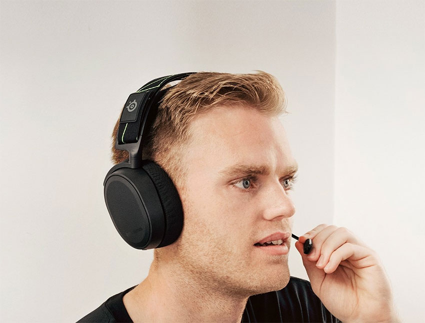 SteelSeries Arctis 7 Gaming Headset 